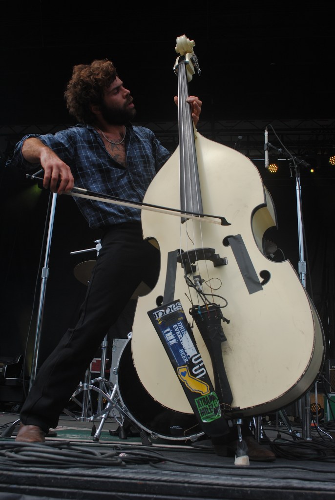 Larry and his Flask gave TURF-goers a furious wake-up at an 11:30 a.m. Fort York set on July 6. Photo: Tom Beedham